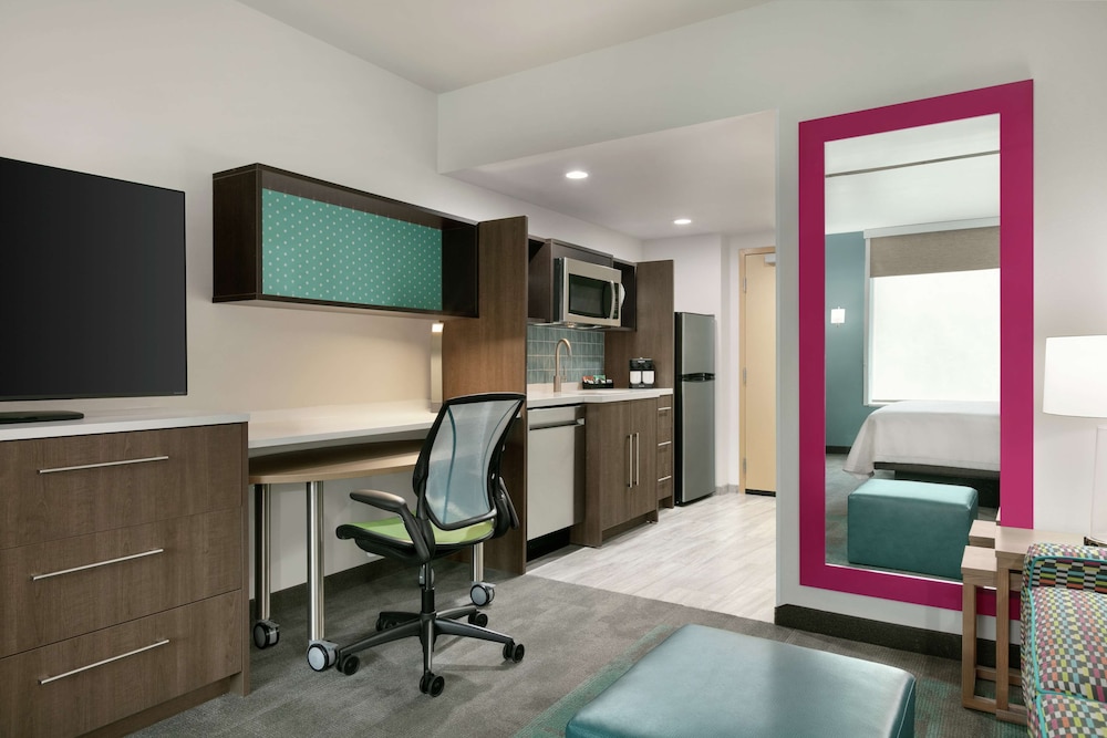 Home2 Suites by Hilton Norfolk Airport - photo 17