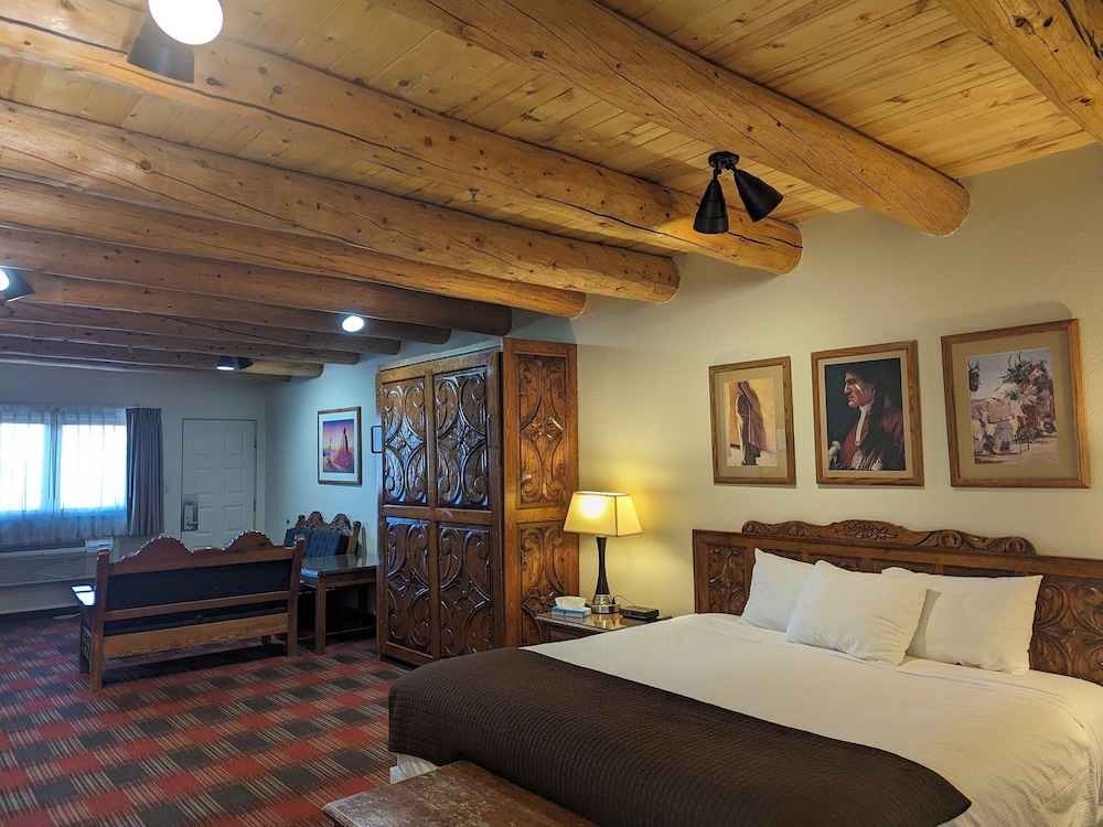 Sagebrush Inn & Suites - photo 35