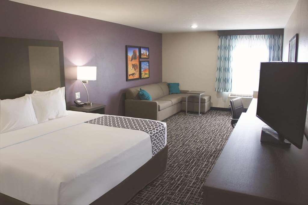 La Quinta Inn & Suites by Wyndham Kanab - photo 24