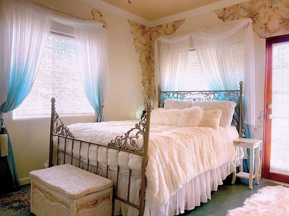 The Casita - photo 6