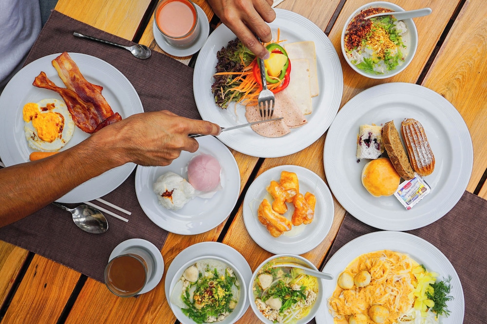 מזון ומשקאות