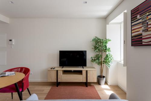 LX Vibes Lisbon Studio Escape — 4-Star Luxury Hotel in Lisbon, Portugal