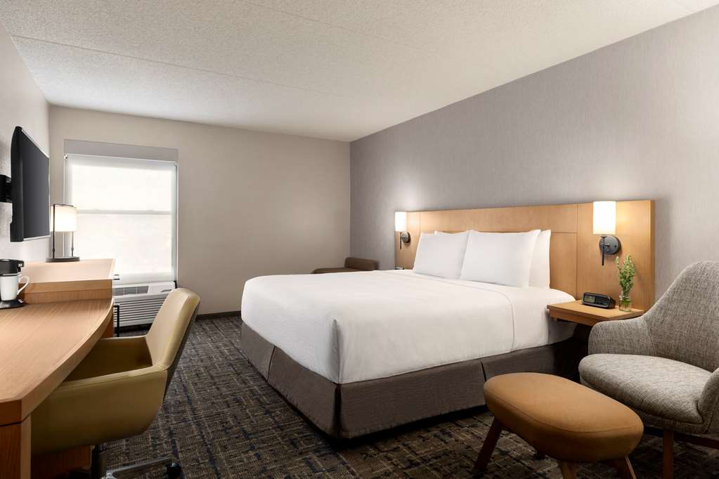 Hyatt Place Tucson Central - photo 7