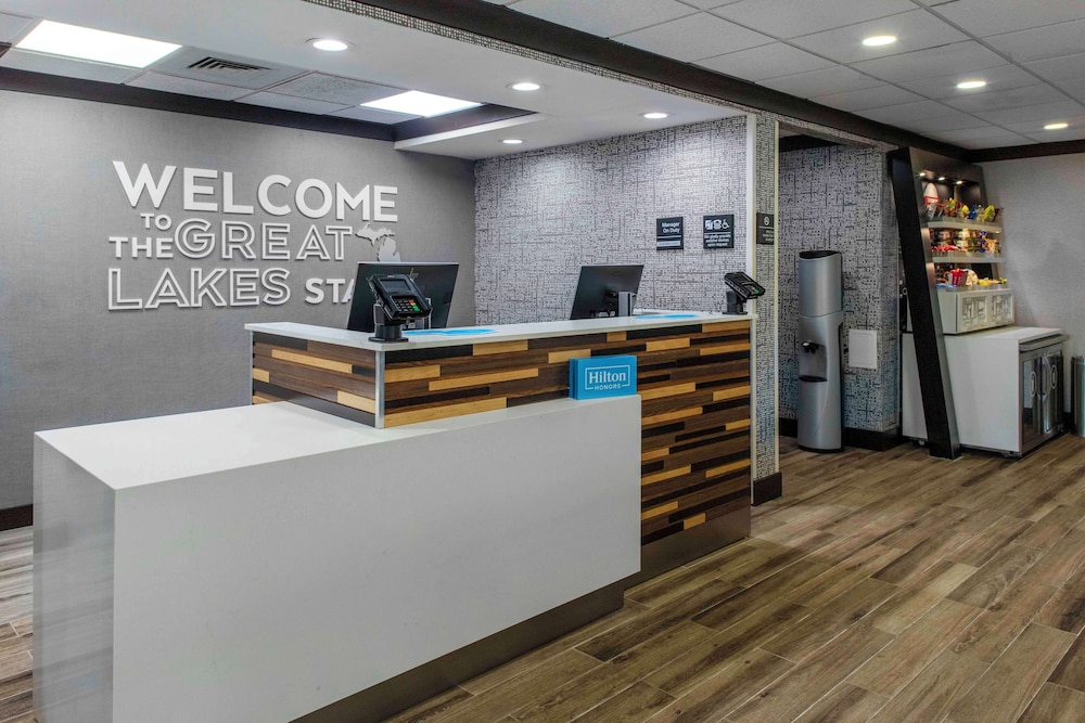 Hampton Inn Detroit Northville - photo 4