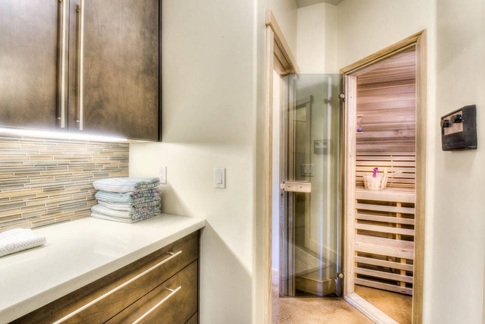 Shining Shire Sauna Steam Shower Very Cool - photo 17