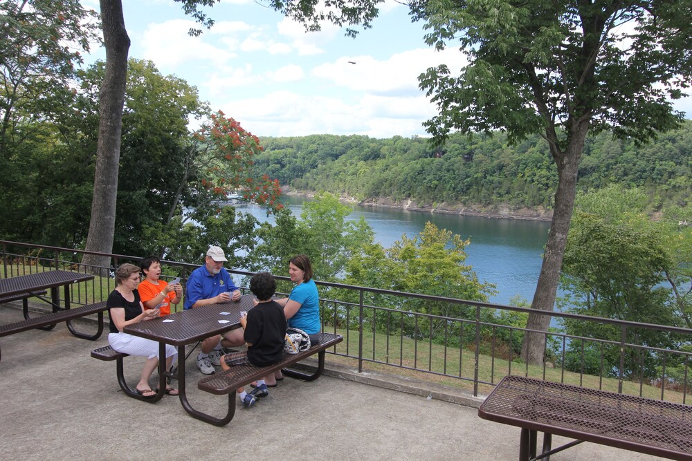 Lake Cumberland State Resort Park - photo 54