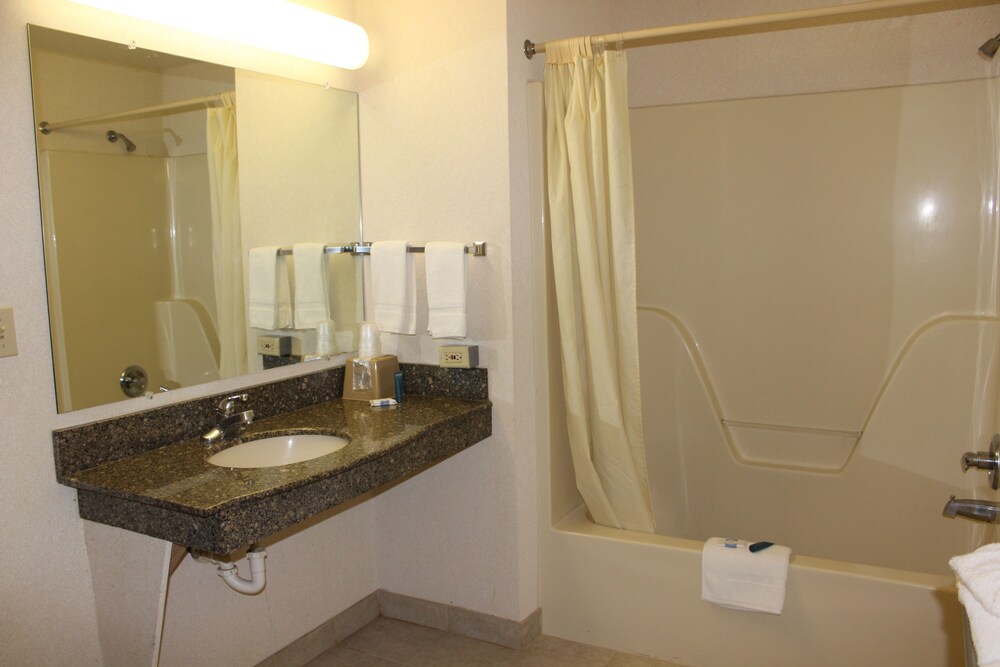 Nationwide 9 Inn - photo 11