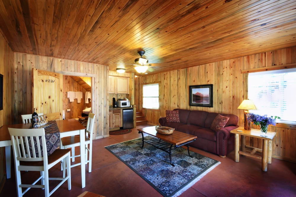 Bad Rock Bed and Breakfast Inn - photo 20