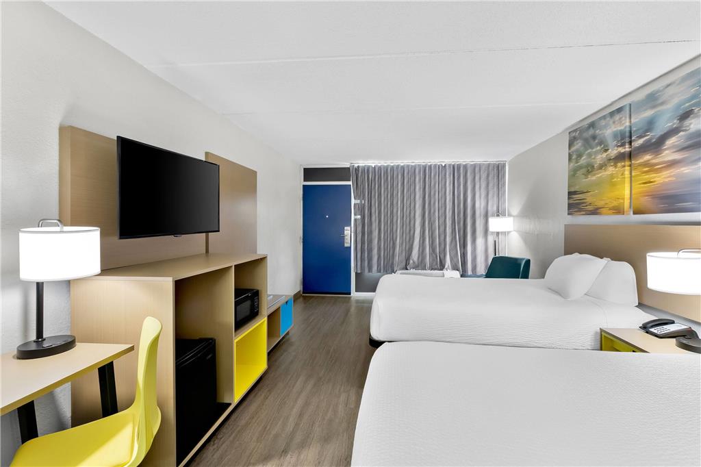 Days Inn by Wyndham Seneca Clemson Area - photo 18