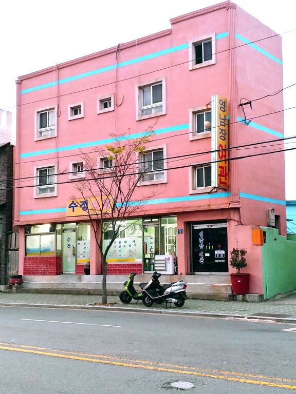 YoungNamJang Yeokwan — hotel in Busan