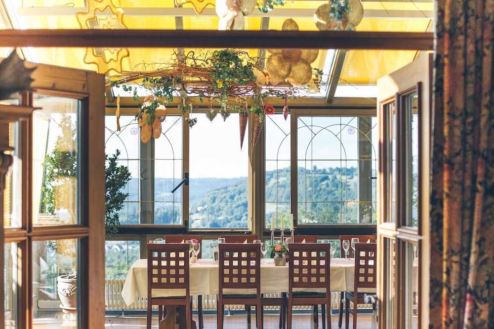Hotel Gasthof Schönblick — hotel in Neumarkt In Der Oberpfalz