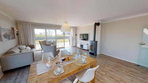 Beach'n'Sea Wohnung 4 — 4-Star Luxury Hotel in Gromitz, Germany