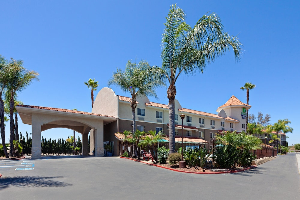 Holiday Inn Express Hotel & Suites San Diego Escondido by IHG in Escondido, United States