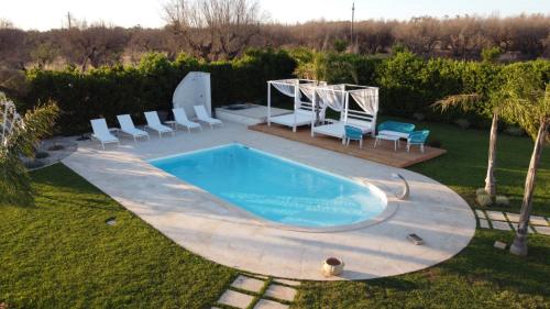 Trullo TerraNostra villa con piscina Torre San Giovanni — 4-Star Luxury Hotel in Ugento, Italy