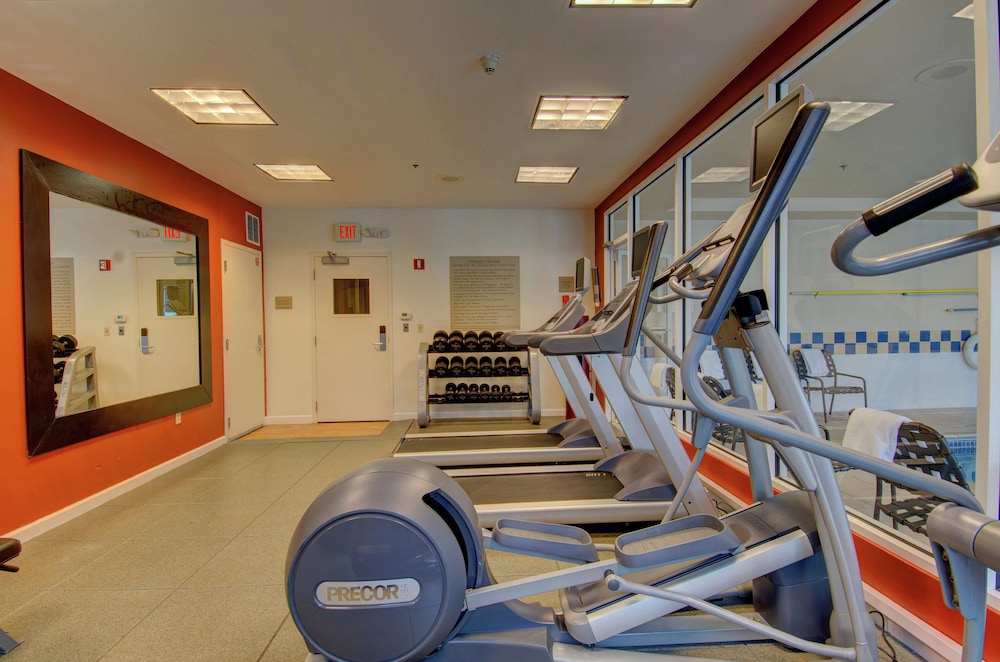 Hilton Garden Inn Norwalk - photo 41