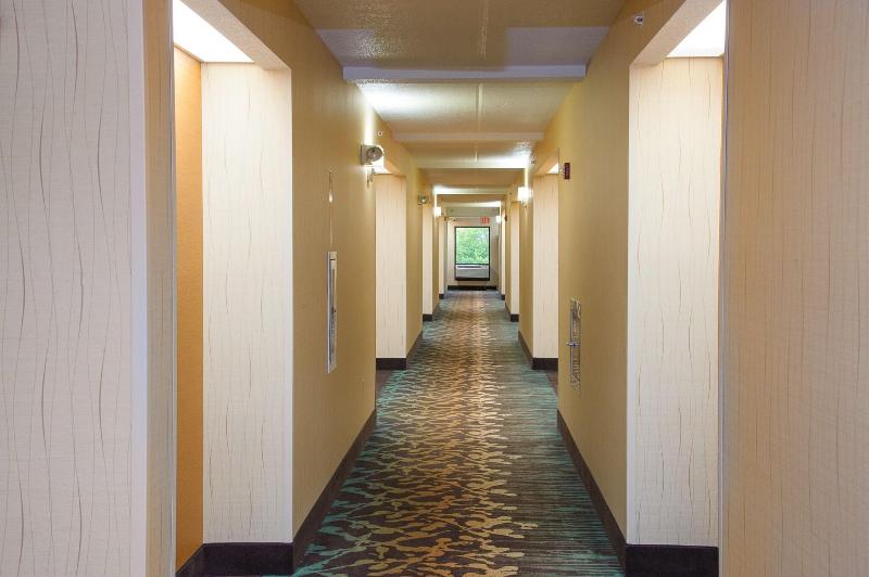 Pigeon River Inn - photo 40