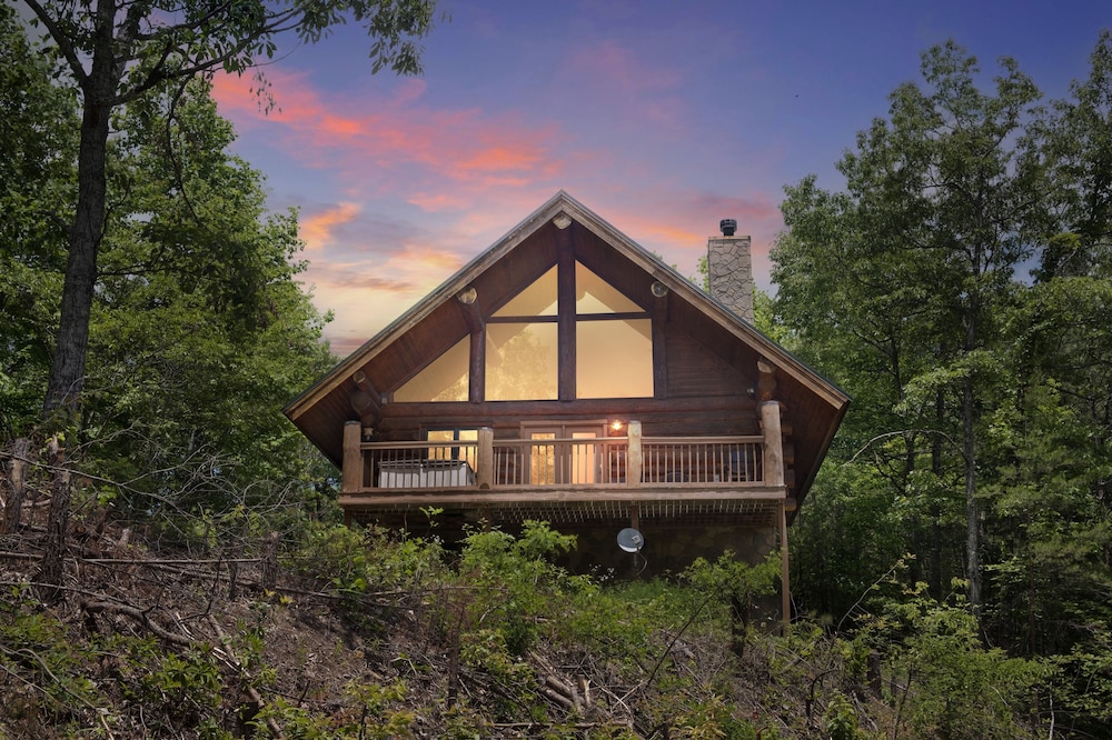 Star Views Secluded W mountain Views 2 Bedroom Cabin by Heavenly Views Resort - photo 28