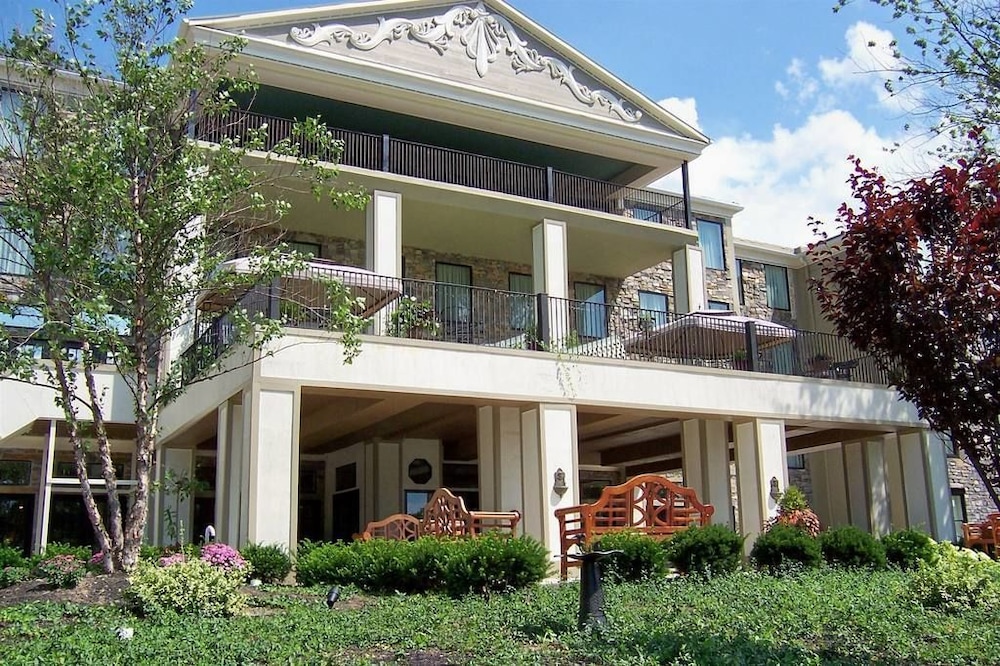 Niagara Crossing Hotel & Spa - photo 29