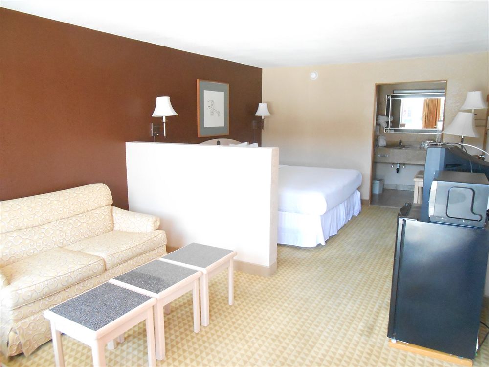 Travelodge Flagstaff University West - photo 17