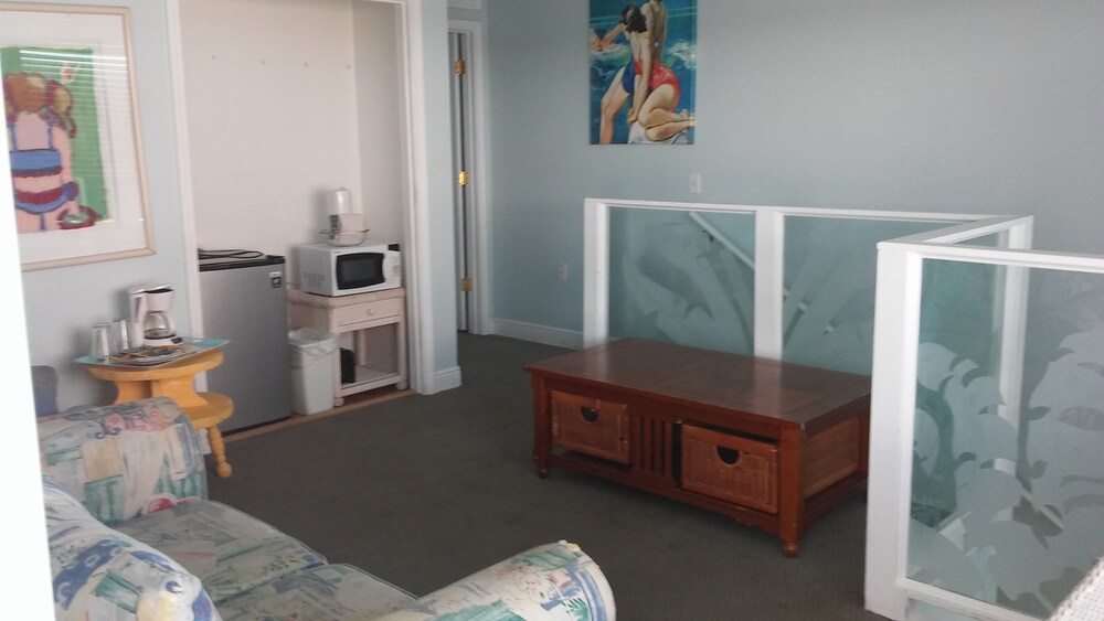Pineapple Villas on Laguna Beach - photo 43