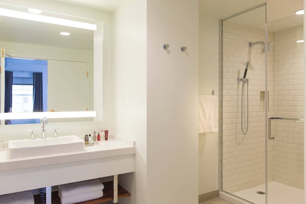 College Park Marriott Hotel & Conference Center - photo 23