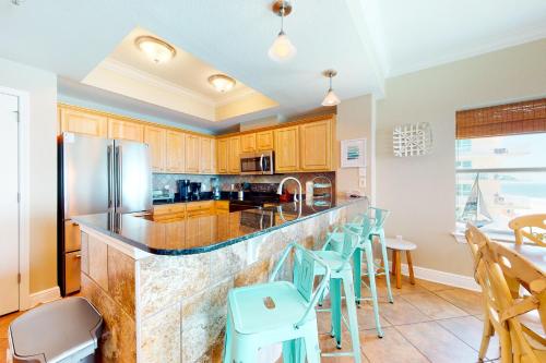 Crystal Shores West - photo 21