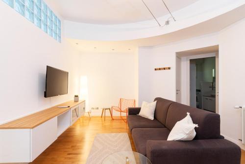 Domus Julia Next to Train to Rome — 4-Star Luxury Hotel in Lido Di Ostia, Italy