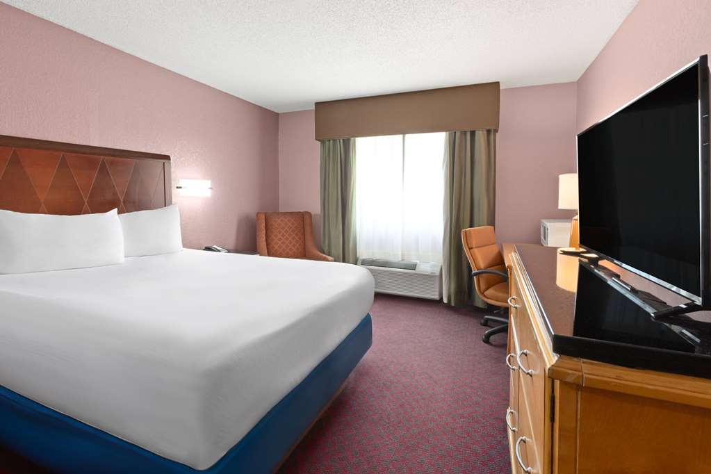 Travelodge by Wyndham Redwood Falls - photo 20