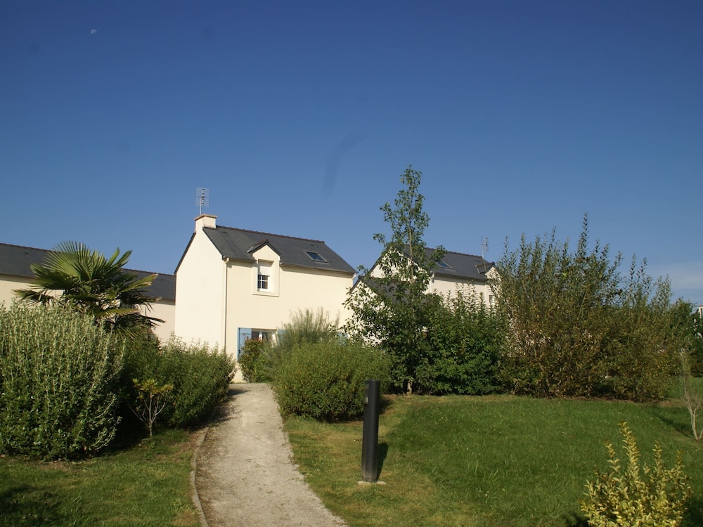 Maison Morgat 3 pièces 4 personnes FR 1 370 39 — 4-Star Luxury Hotel in Crozon, France