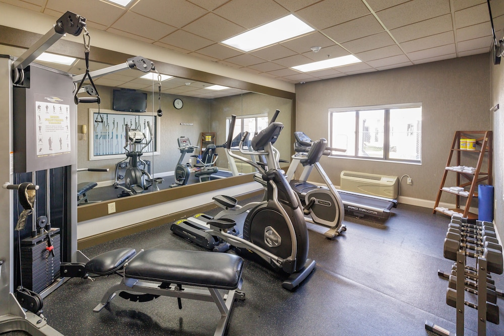 Best Western Elkhart Inn & Suites - photo 25