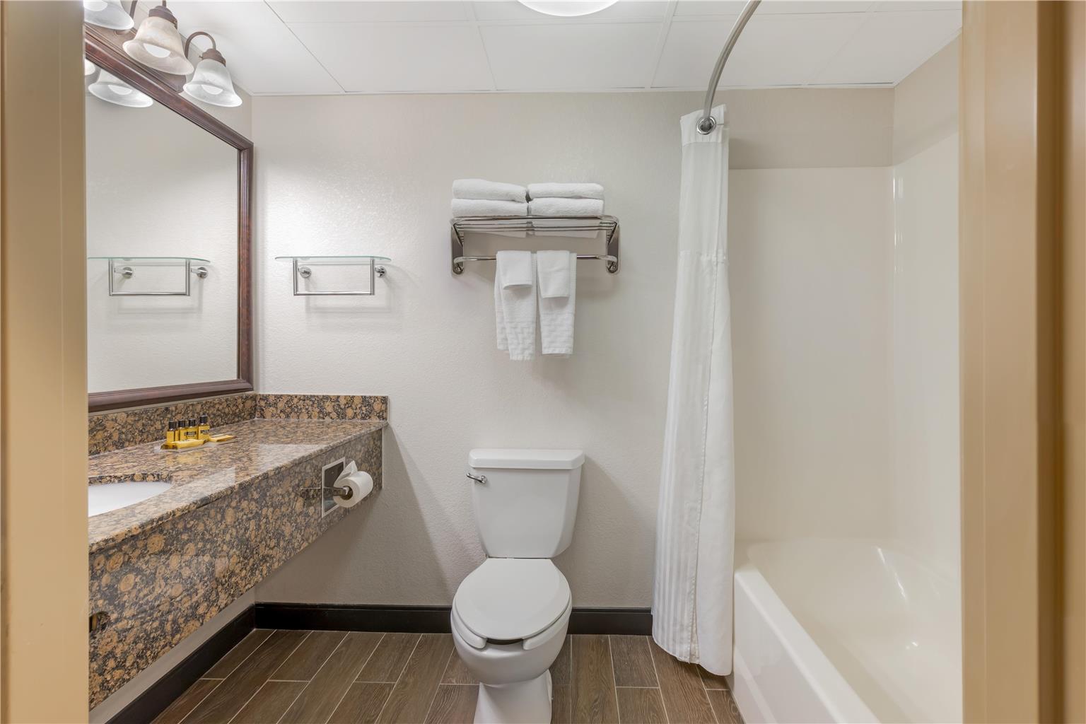 Best Western Plus McCall Lodge & Suites - photo 48