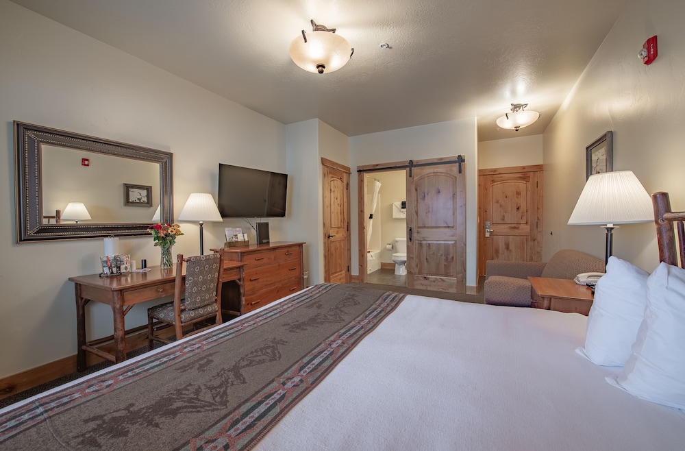 Cowboy Village Resort - photo 14