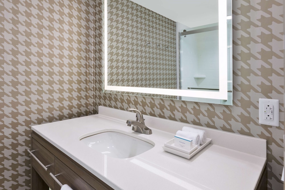 Home2 Suites by Hilton Wilmington Wrightsville Beach - photo 17