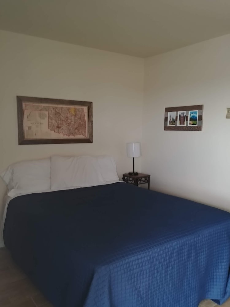 Cactus Inn - photo 13