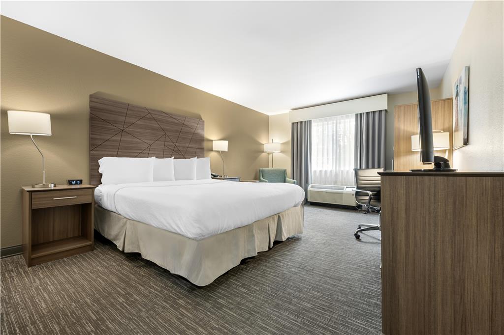Best Western Brockport Inn & Suites - photo 24