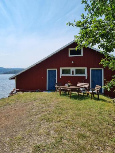Boathouse — Unknown City — photo 2