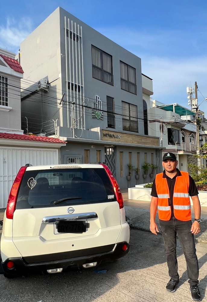 Novapark Aparments in Guayaquil, Ecuador
