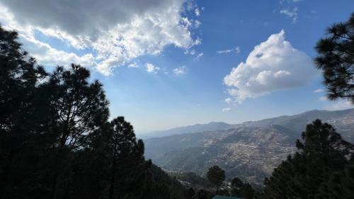 Cloud Nine Murree Hut1 — Murree — photo 5