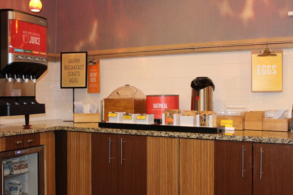 Hampton Inn Charlotte Gastonia - photo 38