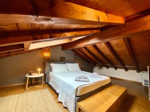 Piccolo Rifugio con parcheggio privato gratuito — 4-Star Luxury Hotel in Bergamo, Italy
