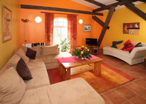 Ferien am Schloss Duckwitz — hotel in Gnoien