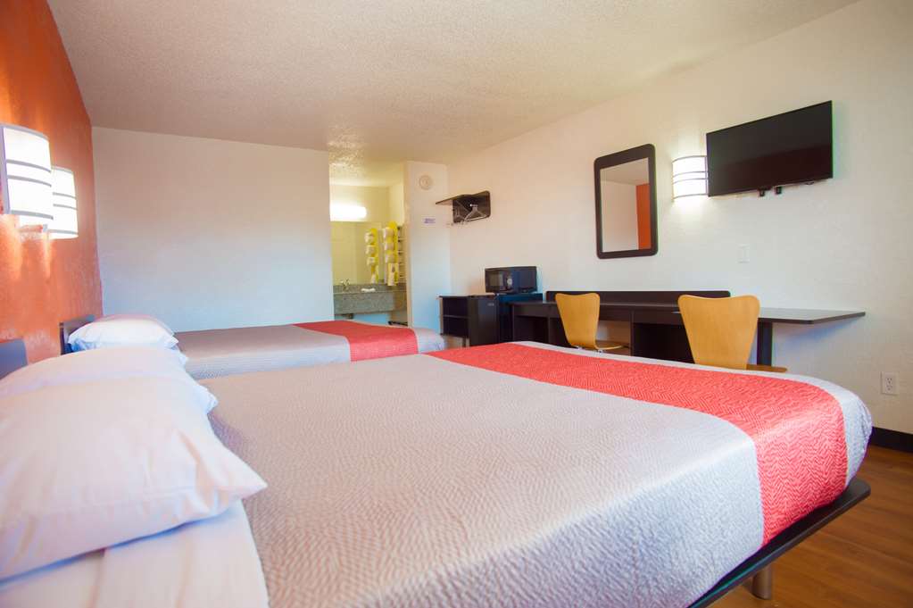 Motel 6 Corsicana TX - photo 13