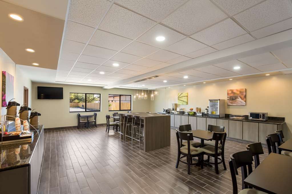 Sleep Inn & Suites North Mobile Saraland - photo 42