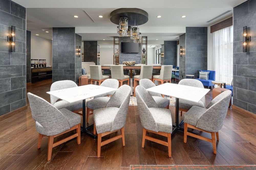 Hampton Inn Blue Ridge - photo 33