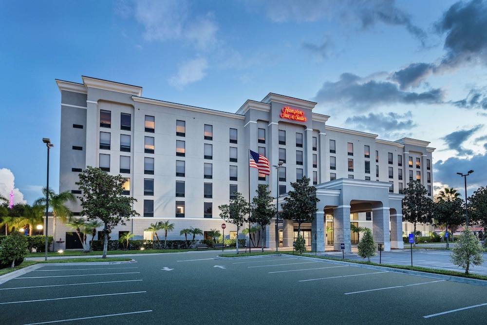 Hampton Inn & Suites Orlando Intl Dr N - featured photo