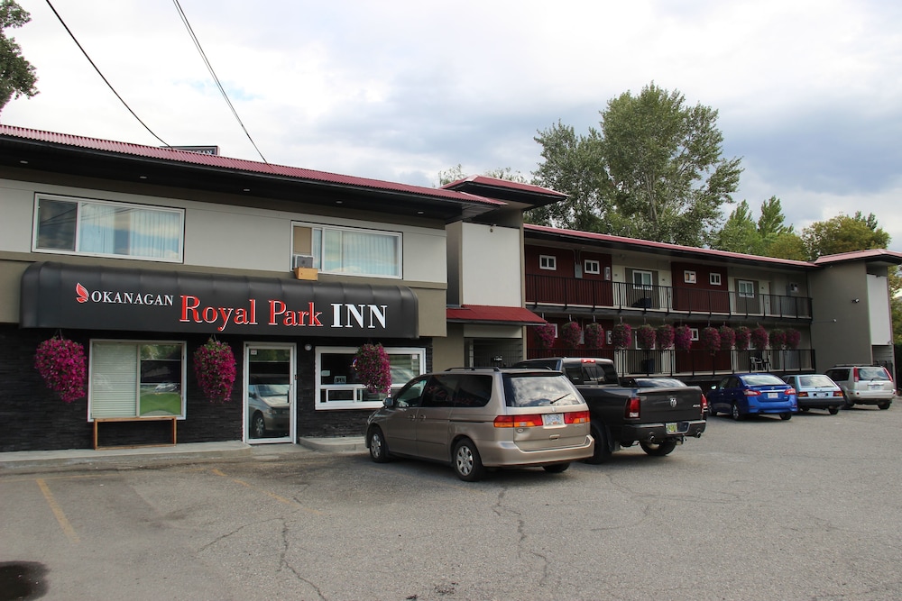 Okanagan Royal Park Inn by Elevate Rooms in Vernon, Canada
