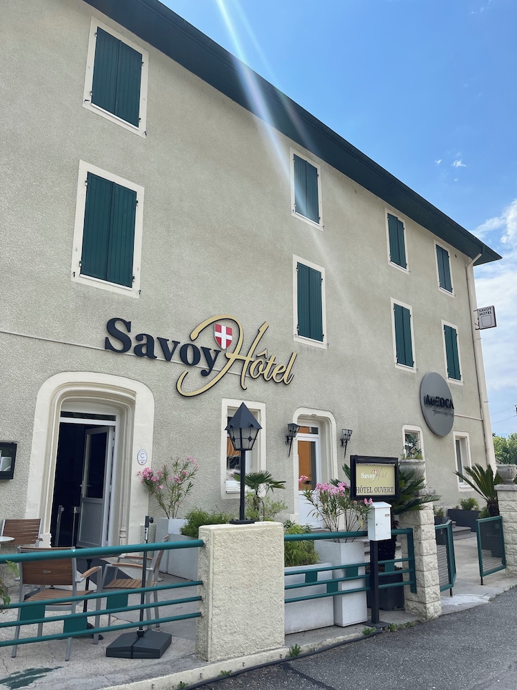 Le Savoy Hotel — hotel in Le Bourget-Du-Lac
