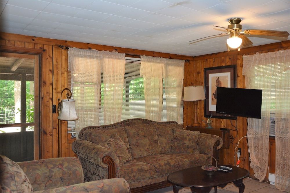 Lost Lodge Resort - photo 13
