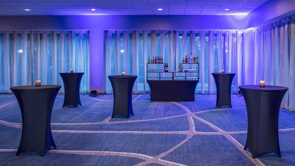 Sonesta Hotel Houston IAH Airport - photo 23