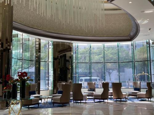 Panoramic Burj Khalifa View Damac Distinction Downtown Dubai — 4-Star Luxury Hotel in Dubai, United Arab Emirates